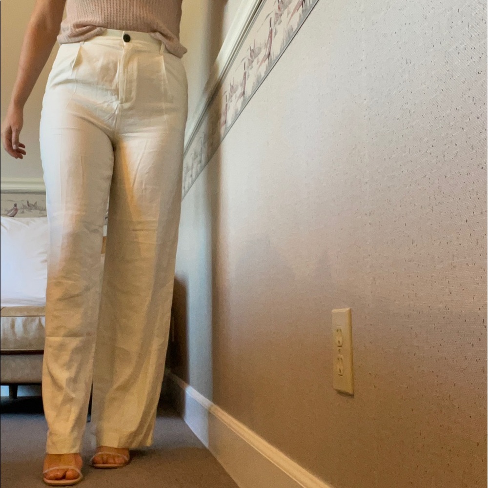 Zara Cream-Colored Lightweight Trouser Pant